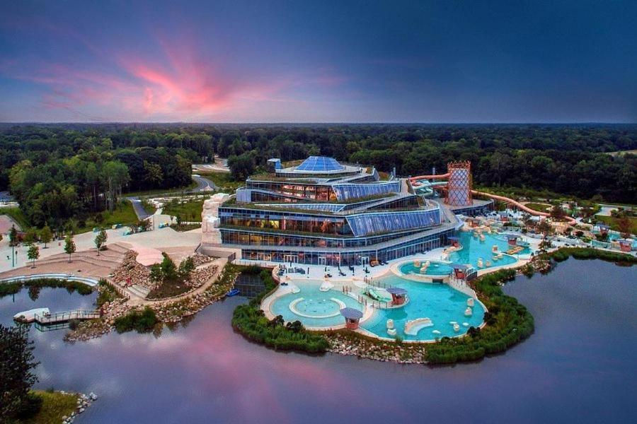 Disneyland Paris 6 Pers- Wifi - Disney Tv Wifi, Parking Chessy  Buitenkant foto